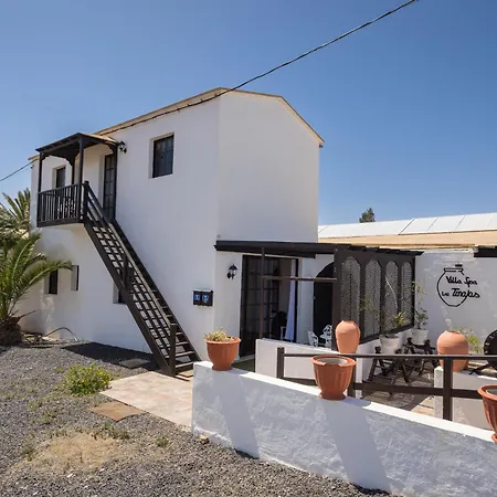 Home2book Tinajas B, Charming * Triquivijate